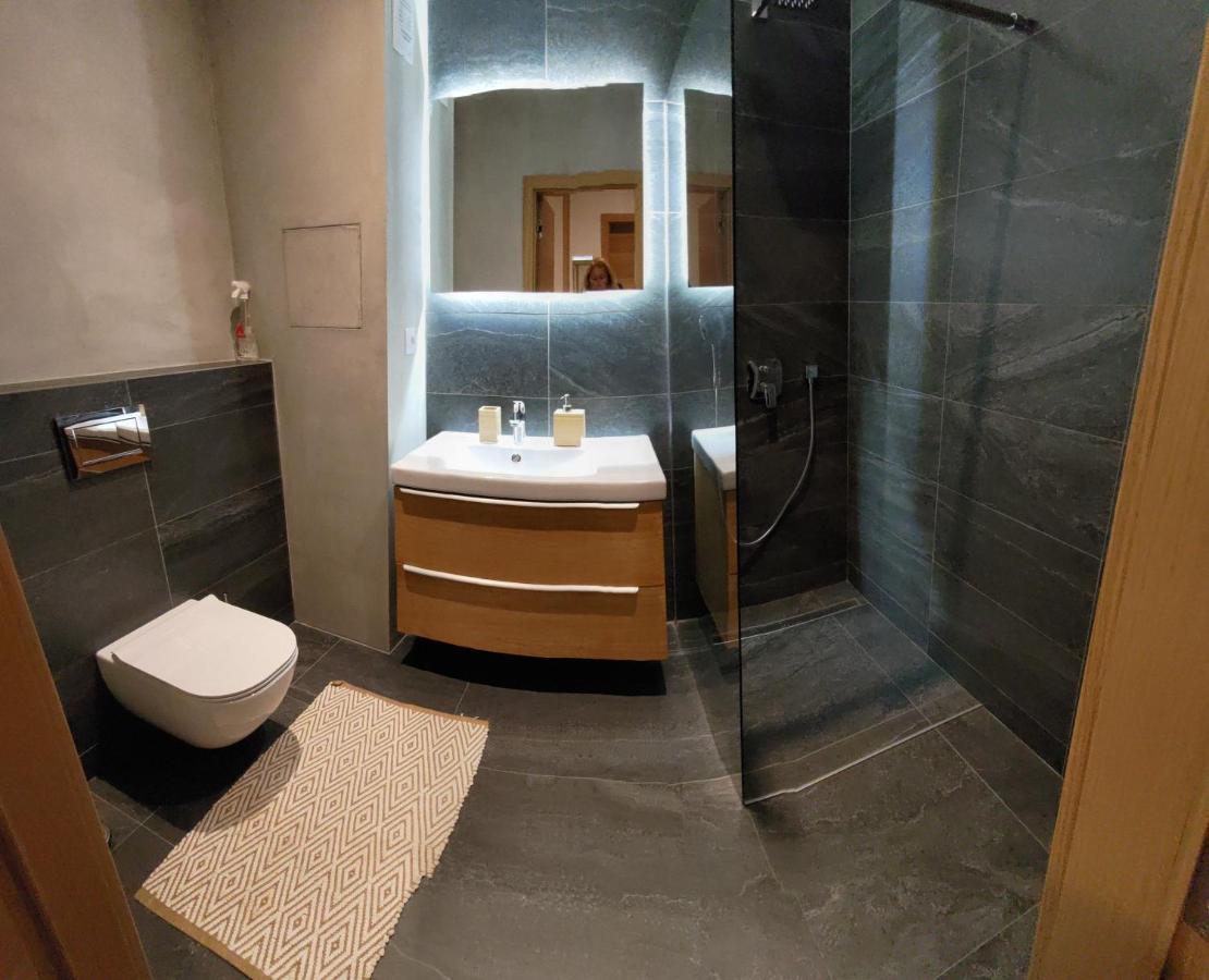 Apartman 206 Zaly Benecko Buitenkant foto